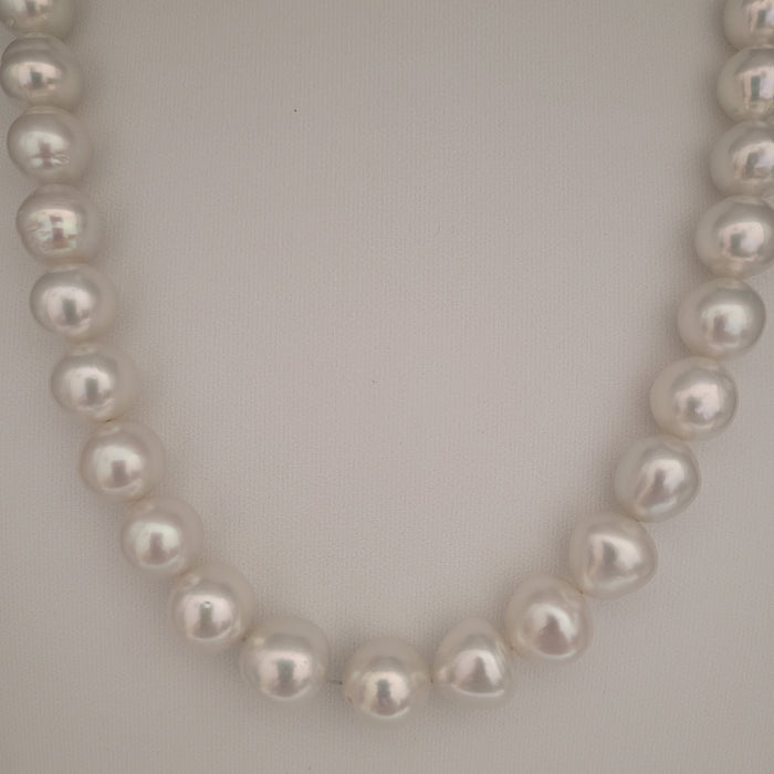 White South Sea Pearls 10-13 mm Very High Luster 18K Gold Clasp