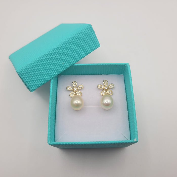Cultured Pearls AAA Ttear-Drop 8-8.5 mm Silver 925