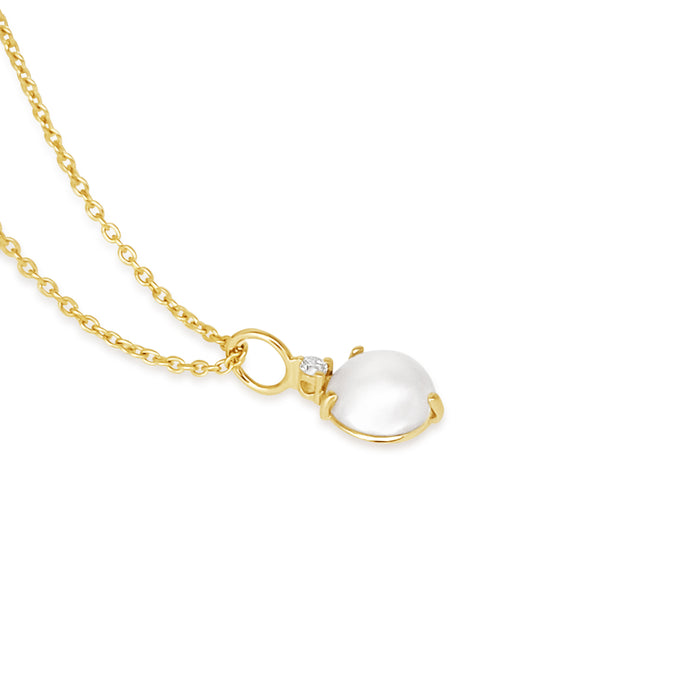 Yellow Gold 18K Diamond and Australian Mabe Pearl Pendant Necklace