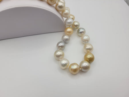 South Sea Pearls 8-11 mm 18 Karat Gold Clasp - Only at  The South Sea Pearl